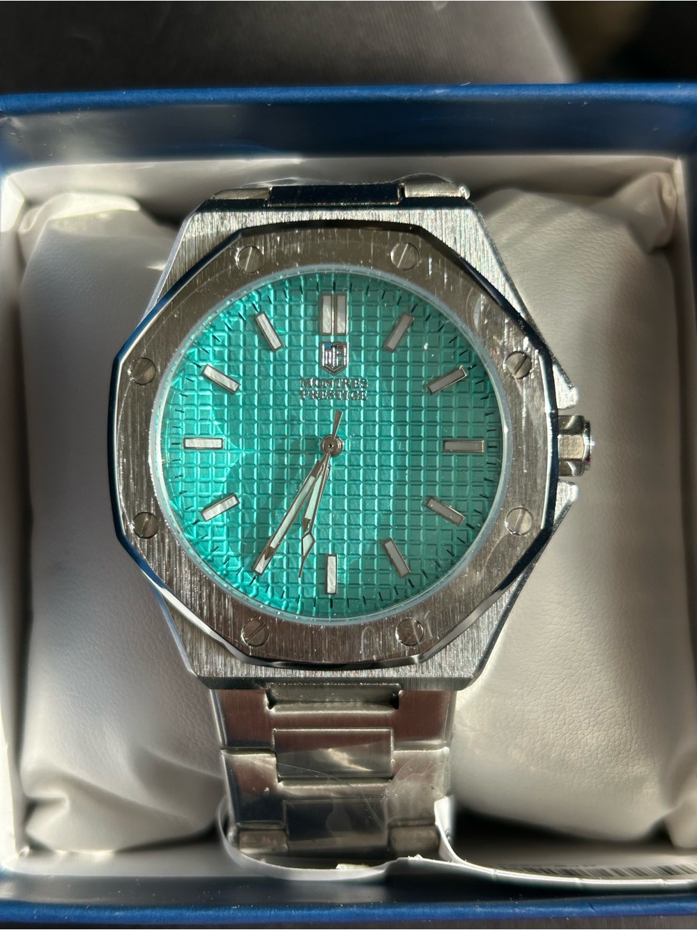 Men's Stainless Steel Watch with Turquoise Dial Montres Prestige and Invicta Pen